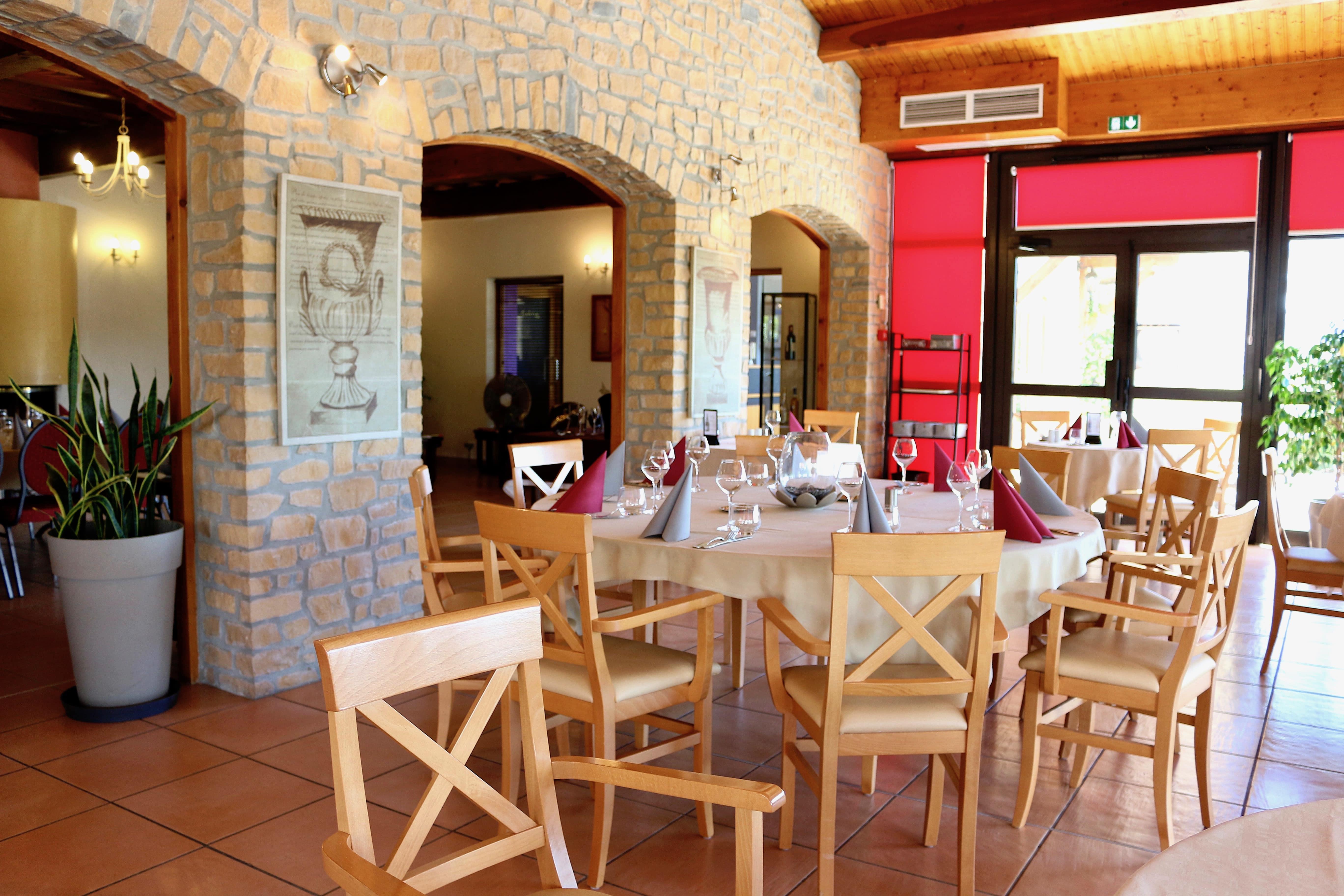 Logis Hotel Restaurant Le Mas De Mon Pere Saint-Jean-le-Centenier Dış mekan fotoğraf